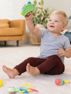 Coffret Musical Multi-texturé - INFANTINO Multicolor - Infantino -Petite Vie Soldes coffret musical multi texture infantino 1