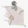 Doudou Carré En Coton Bio* Et Polyester + Hochet Rond LOVELY NATURE Blanc Moyen Uni Avec Decor - Vertbaudet 2 Doudou Carré En Coton Bio* Et Polyester + Hochet Rond LOVELY NATURE Blanc Moyen Uni Avec Decor - Vertbaudet -Petite Vie Soldes doudou carre en coton bio et polyester hochet rond lovely nature