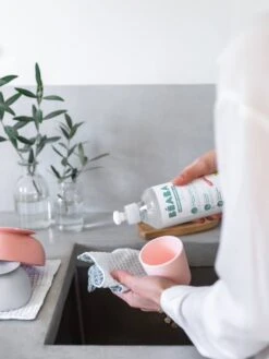 Lot De 2 Flacons De Liquide Vaisselle (500 Ml) BEABA Blanc - Beaba -Petite Vie Soldes lot de 2 flacons de liquide vaisselle 500 ml beaba 3