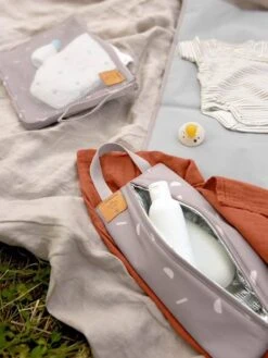 Pochette Isotherme LÄSSIG Taupe - Lassig -Petite Vie Soldes pochette isotherme lassig 4