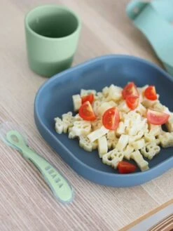 Set Vaisselle 4 Pièces Silicone BEABA Rose - Beaba -Petite Vie Soldes set vaisselle 4 pieces silicone beaba 2