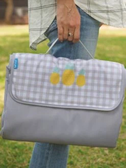 Tapis D'extérieur TAFTOYS Gris - Taf Toys -Petite Vie Soldes tapis dexterieur taftoys 1